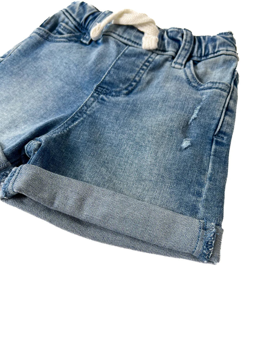 ROLLED DENIM SHORT