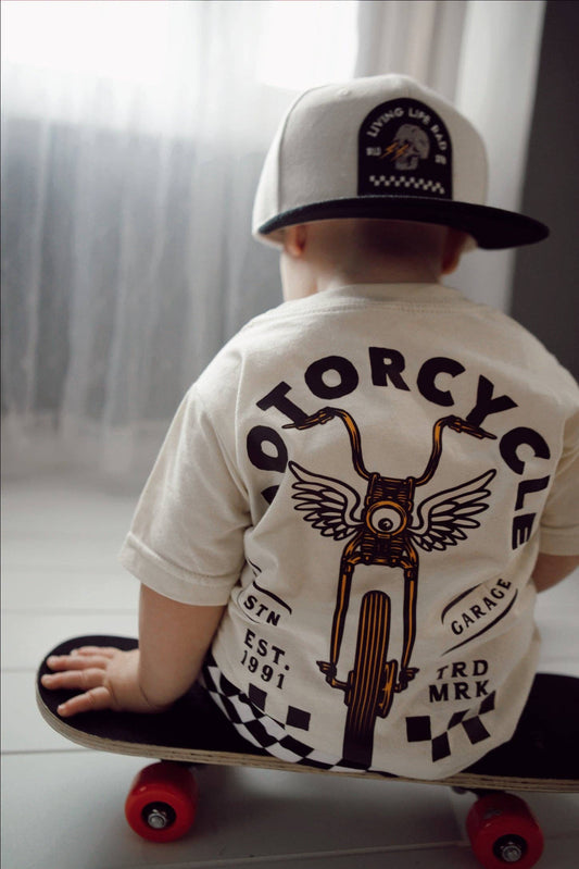 VINTAGE MOTO | GRAPHIC TEE